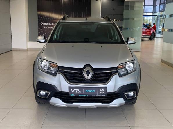 Renault Sandero II Рестайлинг с пробегом 2018 года, цена 1 147 000 рублей, 74184 км, хэтчбек, Автокод Объявления