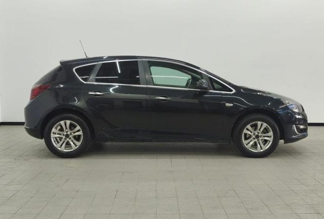 Opel Astra J Рестайлинг с пробегом 2013 года, цена 579 000 рублей, 198050 км, хэтчбек, Автокод Объявления