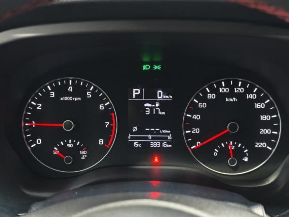 Kia Rio IV Рестайлинг с пробегом 2022 года, цена 1 812 500 рублей, 38314 км, седан, Автокод Объявления