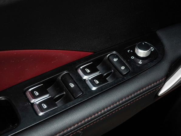 Geely Coolray I с пробегом 2021 года, цена 1 783 000 рублей, 41600 км, внедорожник, Автокод Объявления
