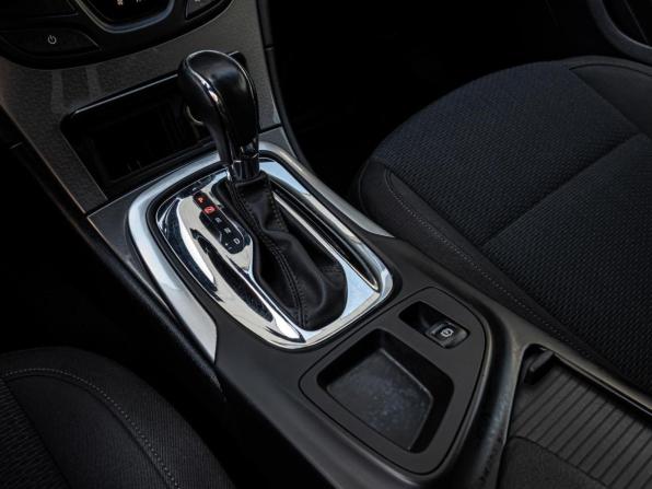 Opel Insignia I Рестайлинг с пробегом 2014 года, цена 1 130 000 рублей, 216892 км, лифтбек, Автокод Объявления