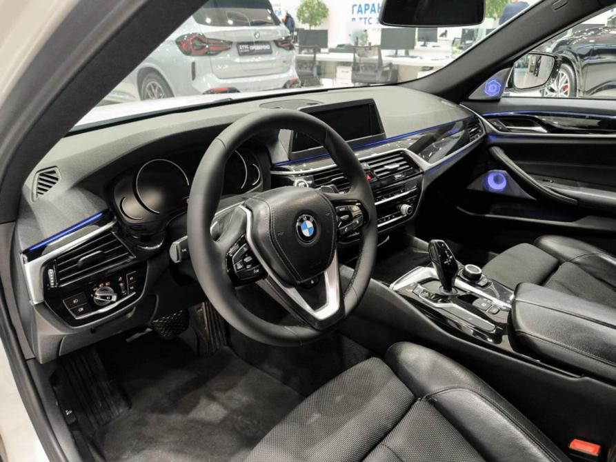 BMW 5 серии VII (G30/G31/G38) Казань  - изображение 20
