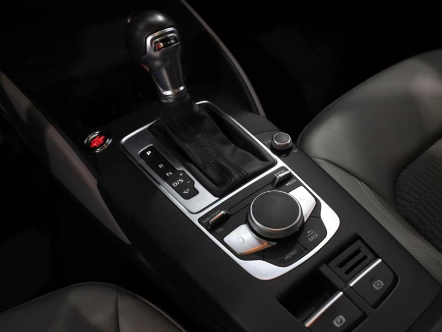 Audi A3 III (8V) Рестайлинг Ростов-на-Дону  - изображение 16