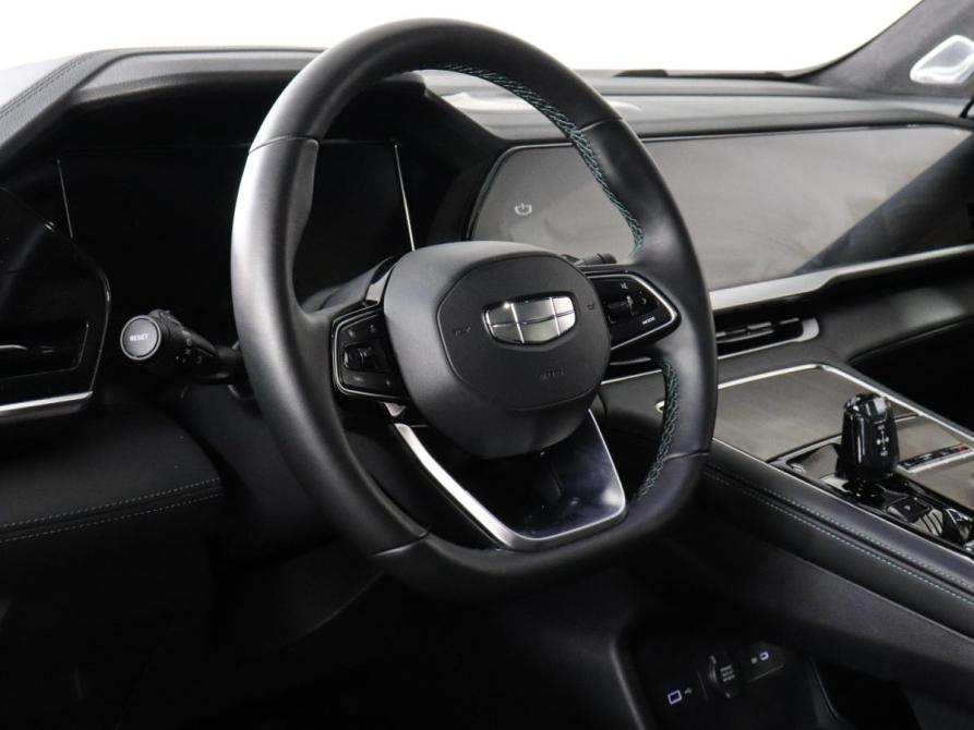 Geely Monjaro I Химки  - изображение 13