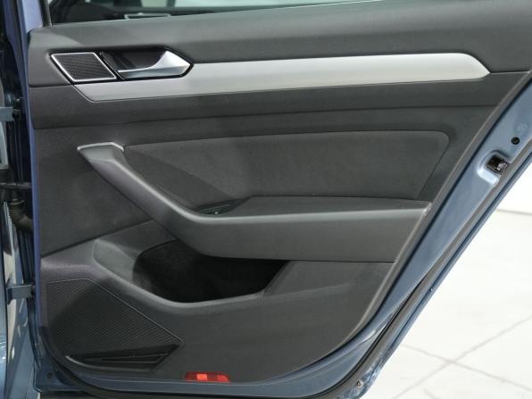 Volkswagen Passat B8 с пробегом 2015 года, цена 1 670 000 рублей, 153709 км, универсал, Автокод Объявления