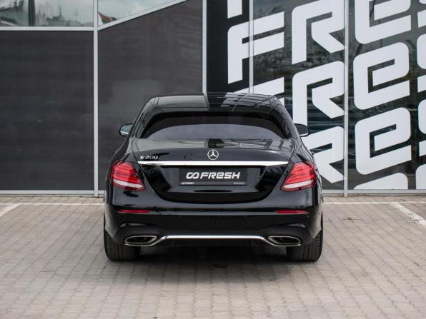Mercedes-Benz E-Класс V (W213 S213 C238) с пробегом 2019 года, цена 2 670 000 рублей, 187576 км, седан, Автокод Объявления