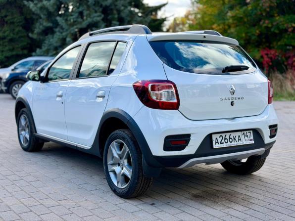 Renault Sandero II Рестайлинг с пробегом 2020 года, цена 1 249 000 рублей, 78000 км, хэтчбек, Автокод Объявления