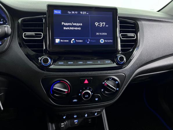 Hyundai Solaris II Рестайлинг с пробегом 2021 года, цена 1 347 000 рублей, 158723 км, седан, Автокод Объявления