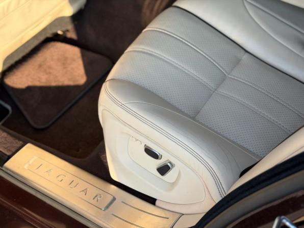 Jaguar XJ IV (X351) с пробегом 2011 года, цена 1 899 000 рублей, 98934 км, седан, Автокод Объявления