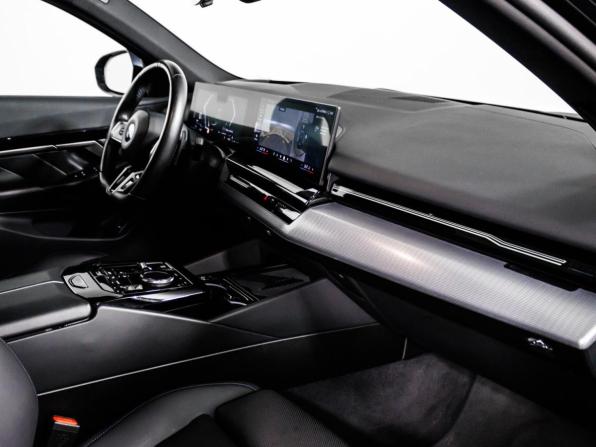 BMW 5 серии VIII (G60/G61/G68) с пробегом 2023 года, цена 6 700 000 рублей, 36958 км, седан, Автокод Объявления