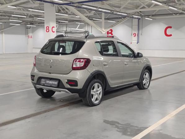 Renault Sandero II с пробегом 2016 года, цена 910 000 рублей, 96401 км, хэтчбек, Автокод Объявления