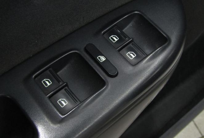 Skoda Octavia II (A5) Рестайлинг с пробегом 2011 года, цена 769 000 рублей, 165131 км, лифтбек, Автокод Объявления