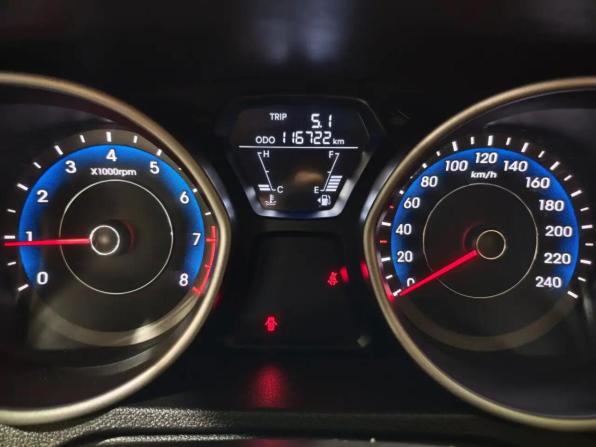 Hyundai Elantra V (MD) с пробегом 2013 года, цена 990 000 рублей, 116721 км, седан, Автокод Объявления