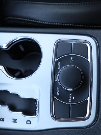 Jeep Grand Cherokee IV (WK2) с пробегом 2012 года, цена 2 600 000 рублей, 308078 км, внедорожник, Автокод Объявления