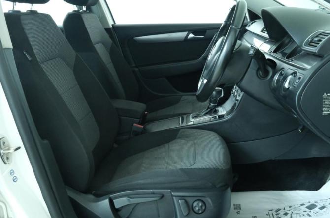 Volkswagen Passat B7 с пробегом 2013 года, цена 1 239 000 рублей, 114000 км, универсал, Автокод Объявления