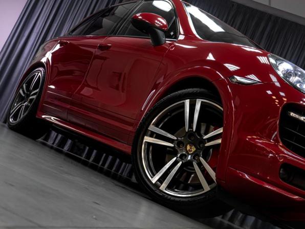 Porsche Cayenne II (958) с пробегом 2013 года, цена 4 119 000 рублей, 183144 км, внедорожник, Автокод Объявления