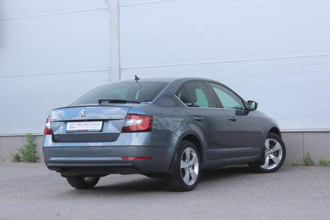 Skoda Octavia III (A7) Рестайлинг с пробегом 2019 года, цена 1 987 000 рублей, 177541 км, лифтбек, Автокод Объявления