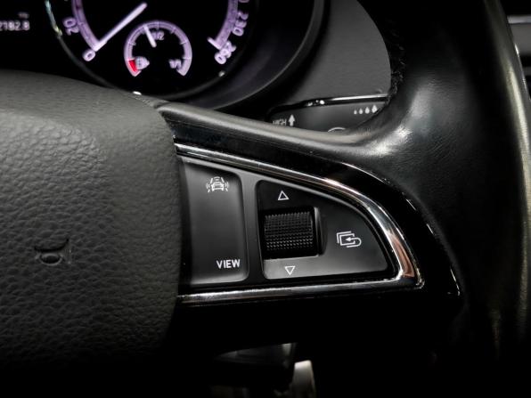 Skoda Octavia III (A7) Рестайлинг с пробегом 2018 года, цена 1 745 000 рублей, 73418 км, лифтбек, Автокод Объявления