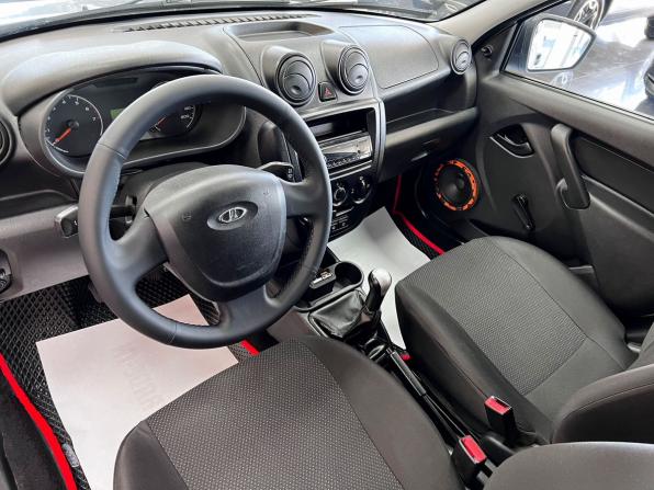 Lada (ВАЗ) Granta I с пробегом 2017 года, цена 575 000 рублей, 96240 км, лифтбек, Автокод Объявления