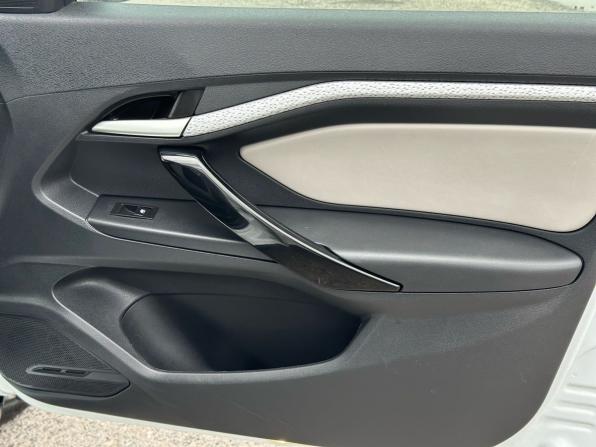 Lada (ВАЗ) Vesta I с пробегом 2019 года, цена 995 000 рублей, 104964 км, седан, Автокод Объявления
