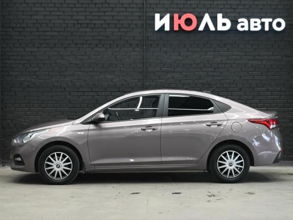 Hyundai Solaris II с пробегом 2019 года, цена 1 360 000 рублей, 115728 км, седан, Автокод Объявления