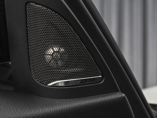 BMW 3 серии VI (F3x) Рестайлинг с пробегом 2018 года, цена 3 068 950 рублей, 81180 км, седан, Автокод Объявления