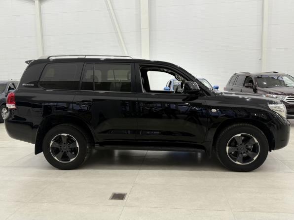 Toyota Land Cruiser 200 Series с пробегом 2011 года, цена 3 730 000 рублей, 222180 км, внедорожник, Автокод Объявления