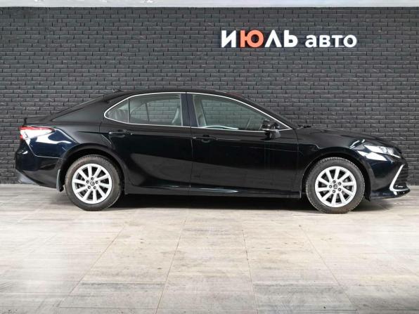 Toyota Camry VIII (XV70) Рестайлинг с пробегом 2021 года, цена 2 815 000 рублей, 69320 км, седан, Автокод Объявления