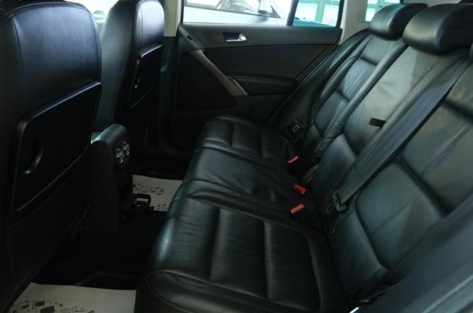 Volkswagen Tiguan I с пробегом 2009 года, цена 999 000 рублей, 240000 км, внедорожник, Автокод Объявления