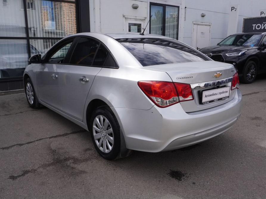 Chevrolet Cruze I Рестайлинг Москва  - изображение 7