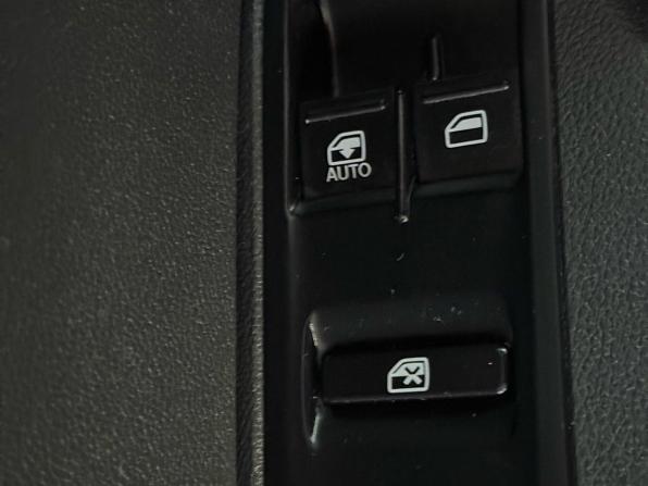 Volkswagen Polo V с пробегом 2012 года, цена 770 000 рублей, 186216 км, седан, Автокод Объявления
