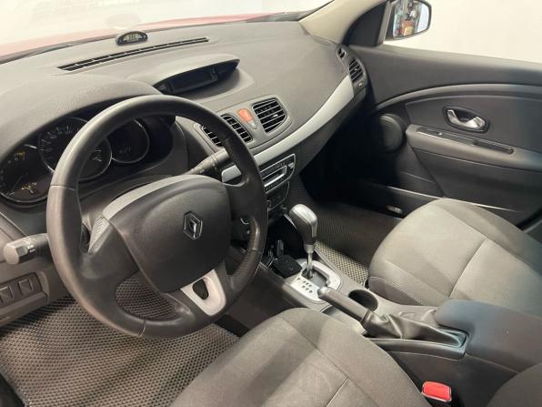 Renault Fluence I с пробегом 2010 года, цена 639 000 рублей, 197000 км, седан, Автокод Объявления