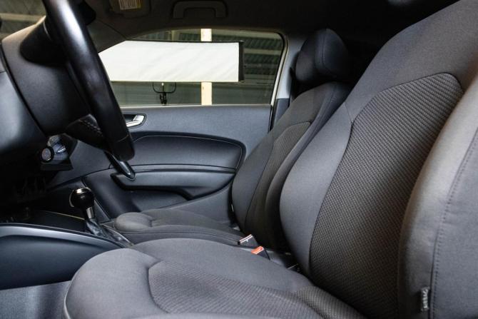 Audi A1 I (8X) с пробегом 2011 года, цена 929 000 рублей, 150687 км, хэтчбек, Автокод Объявления