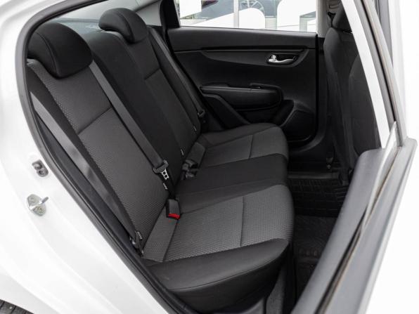 Kia Rio IV Рестайлинг с пробегом 2021 года, цена 1 380 000 рублей, 78803 км, седан, Автокод Объявления