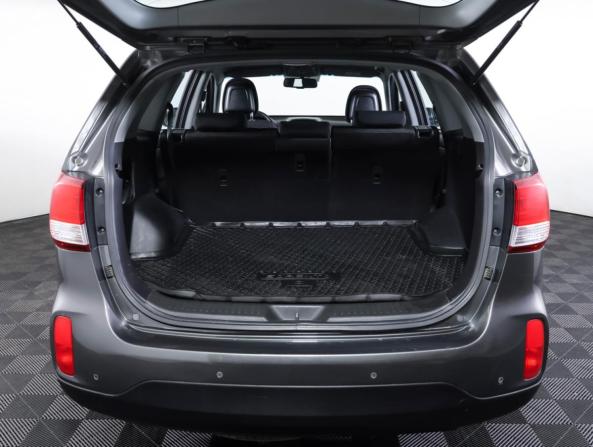 Kia Sorento II Рестайлинг с пробегом 2013 года, цена 1 655 000 рублей, 212045 км, внедорожник, Автокод Объявления