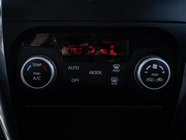 Suzuki SX4 I (Classic) Рестайлинг с пробегом 2013 года, цена 920 000 рублей, 176702 км, хэтчбек, Автокод Объявления