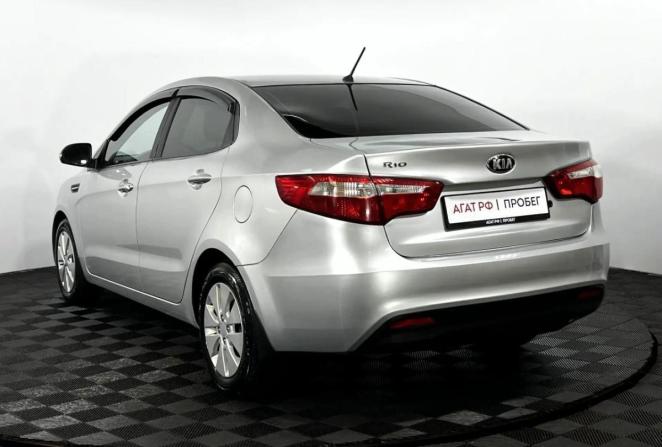Kia Rio III с пробегом 2013 года, цена 690 000 рублей, 185452 км, седан, Автокод Объявления