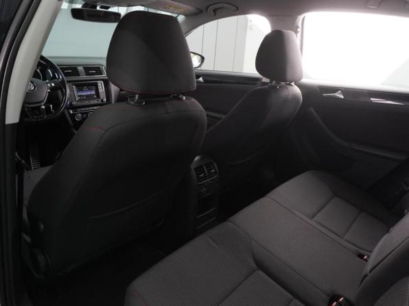 Volkswagen Jetta VI Рестайлинг с пробегом 2017 года, цена 1 549 000 рублей, 117666 км, седан, Автокод Объявления