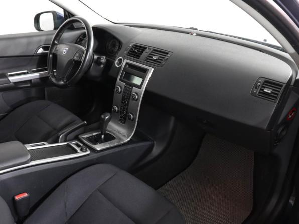 Volvo C30 I Рестайлинг с пробегом 2011 года, цена 770 000 рублей, 137613 км, хэтчбек, Автокод Объявления