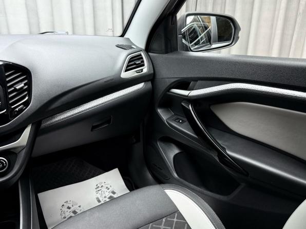 Lada (ВАЗ) Vesta I с пробегом 2019 года, цена 1 129 000 рублей, 120000 км, универсал, Автокод Объявления
