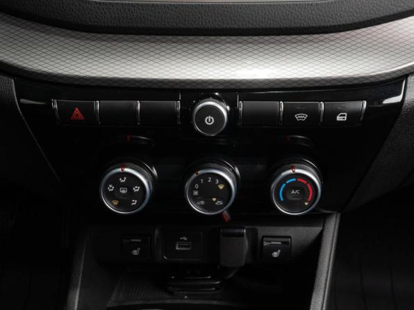 Lada (ВАЗ) Vesta I Рестайлинг (NG) с пробегом 2024 года, цена 1 649 000 рублей, 2705 км, универсал, Автокод Объявления