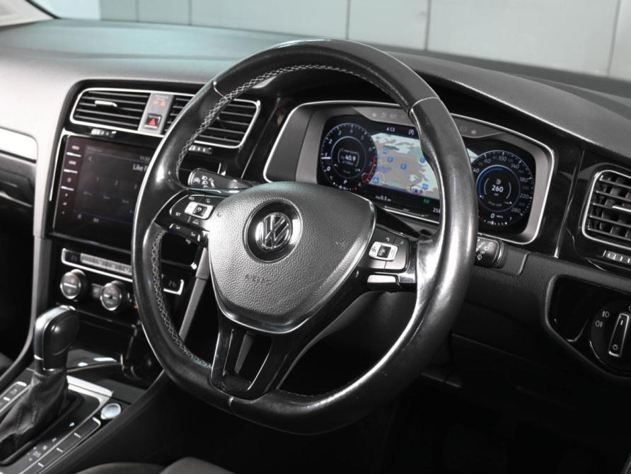 Volkswagen Golf VII Рестайлинг Ростов-на-Дону  - изображение 12
