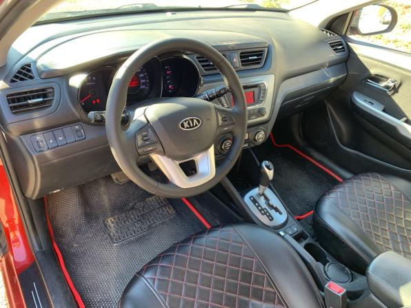 Kia Rio III с пробегом 2012 года, цена 930 000 рублей, 55300 км, хэтчбек, Автокод Объявления