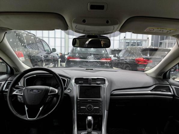 Ford Mondeo V с пробегом 2017 года, цена 1 950 000 рублей, 95101 км, седан, Автокод Объявления