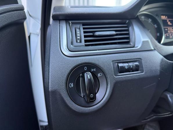 Skoda Rapid I с пробегом 2014 года, цена 999 000 рублей, 167500 км, лифтбек, Автокод Объявления