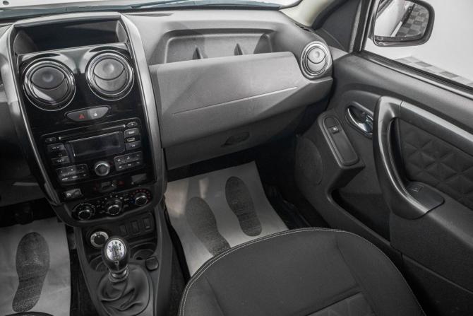 Renault Duster I Рестайлинг с пробегом 2015 года, цена 1 299 000 рублей, 95000 км, внедорожник, Автокод Объявления