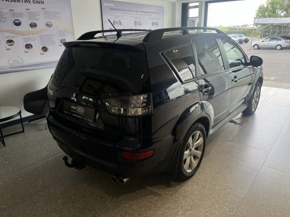 Mitsubishi Outlander II Рестайлинг с пробегом 2011 года, цена 1 046 500 рублей, 200306 км, внедорожник, Автокод Объявления
