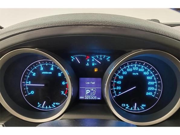 Toyota Land Cruiser 200 Series с пробегом 2008 года, цена 2 799 000 рублей, 325304 км, внедорожник, Автокод Объявления