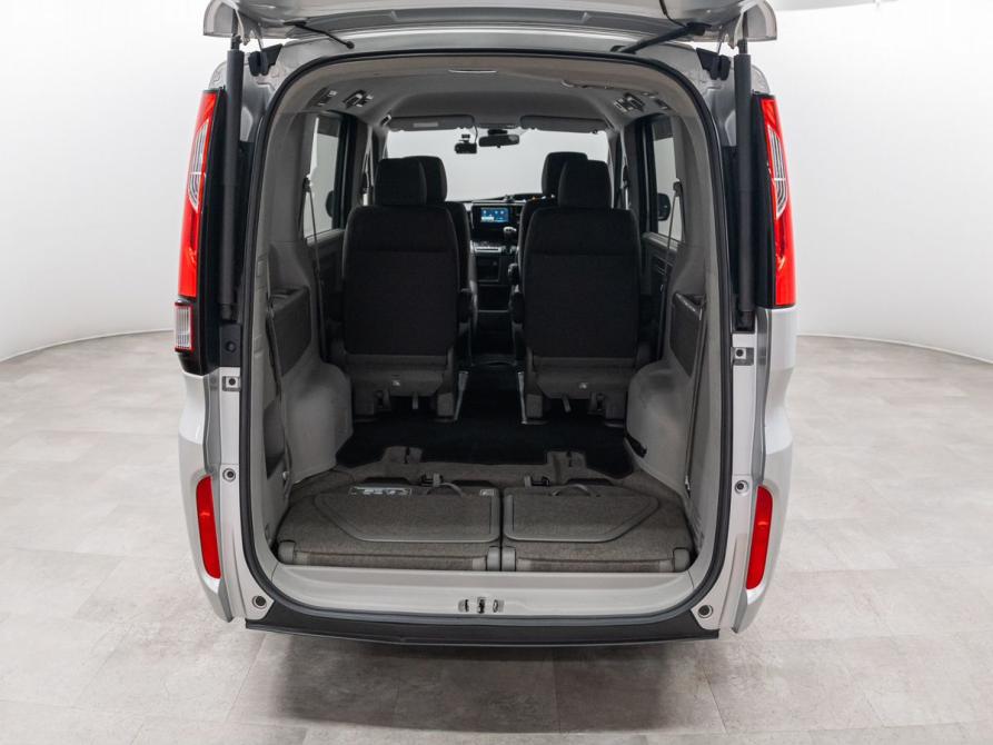 Honda Stepwgn V Рестайлинг Красноярск  - изображение 19