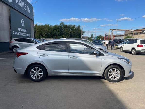 Hyundai Solaris II с пробегом 2017 года, цена 1 150 000 рублей, 146885 км, седан, Автокод Объявления